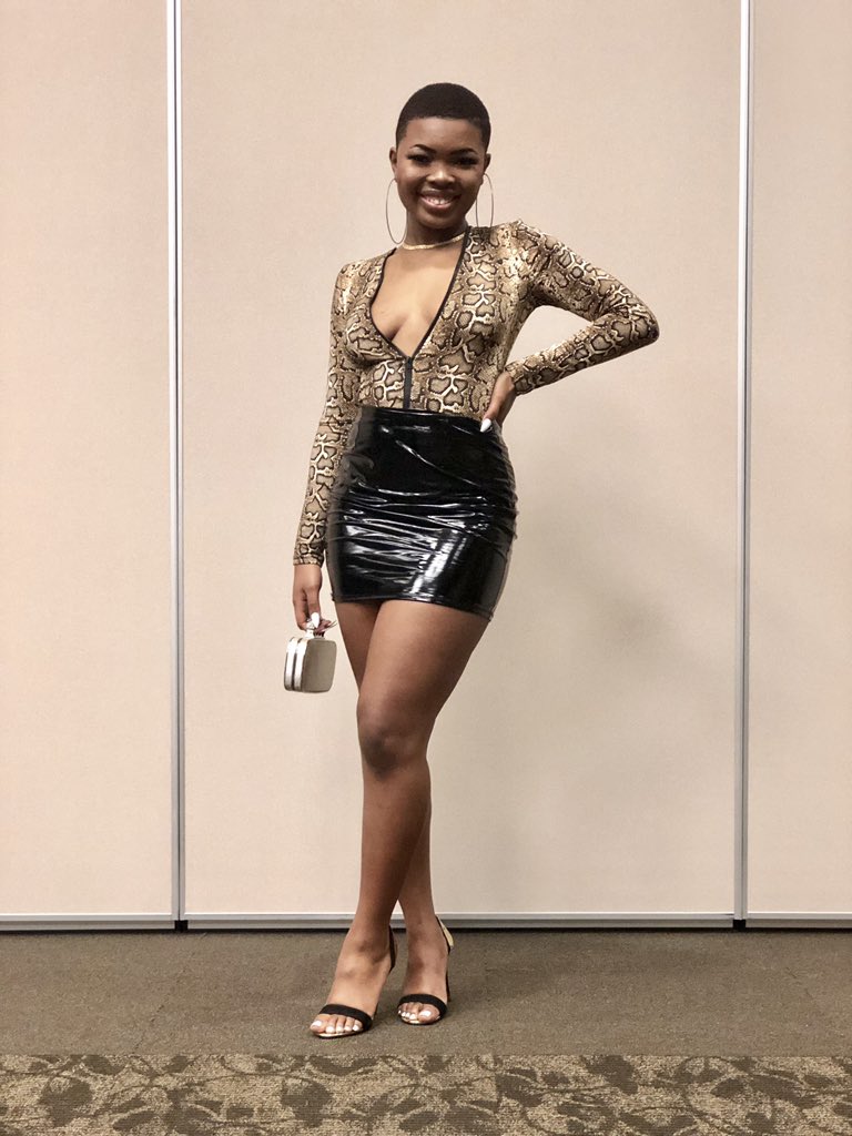taboh_yvonne's tweet photo. Lookin' this good should be a sin, you should call me cinnamon 😘
#ASAClue
📷: @dance_empressEA https://t.co/Gh2fKuNcJ9
