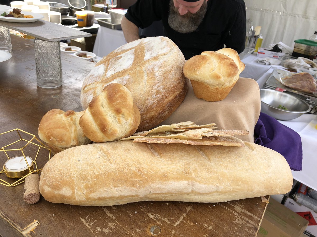 ChowBellaPHX's tweet image. Day two of #DevourPhoenix. Come hungry.