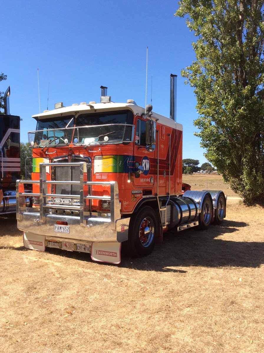 Truck Display Lancefield 2019 #athsaustralia #truckers #trucks #cooltrucks #trucking #ford #mack #kenworth #trucksdownunder