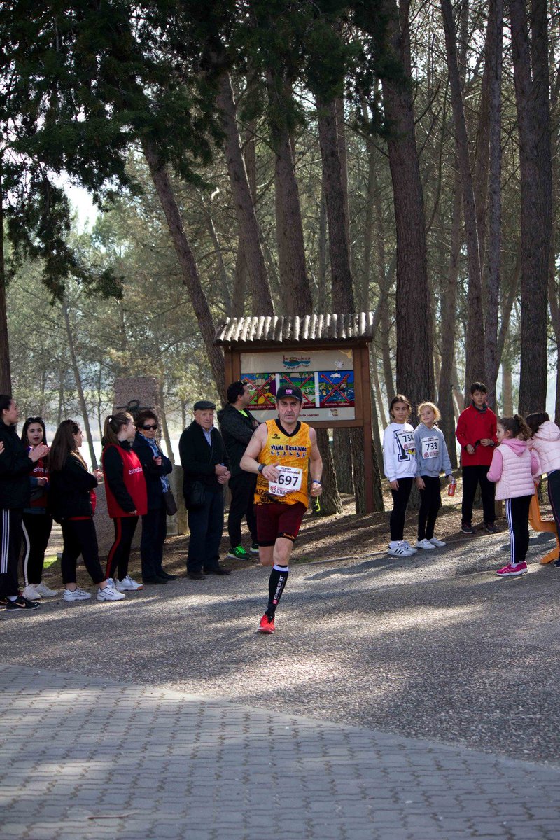 VianaTrekking's tweet photo. Carrera Entreculturas 2019 10k.

Fantástica mañana para los que se han acercado a la Grajera a disfrutar de esta carrera sube y baja , tan solidaria de 10km.
Nuestros chicos y chicas han disfrutado y peleado contra el desnivel, y alguna hasta ha tenido podium. https://t.co/34GXvEfkdW