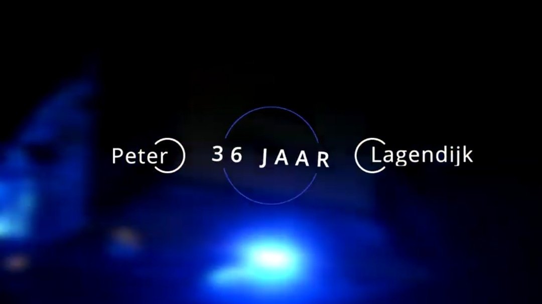 Afgelopen dinsdag hebben we onze collega Peter verrast nadat hij na 36 jaar vrijwillige brandweer heeft besloten te stoppen. Natuurlijk konden wij dit niet zomaar voorbij laten gaan. Op onze YouTube staat een impressie van deze avond ▶️ youtu.be/hZyE76AHp6o