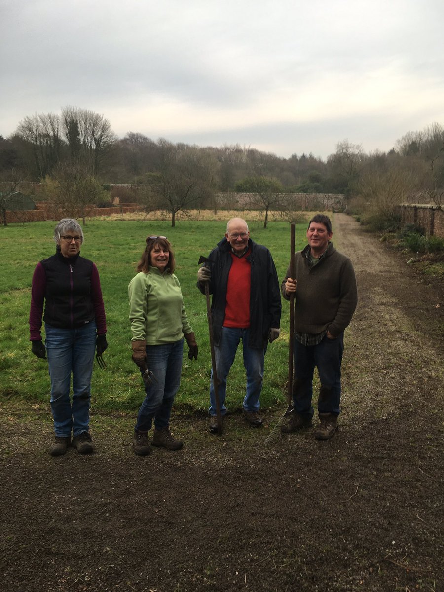 Fantastic job done today on day two of Get Cally Ready Weekend!
Two teams hard at work clearing 130 metres of borders and getting the car park ready for opening on Friday.
Thanks to all who supported Kevin and Cally Gardens.