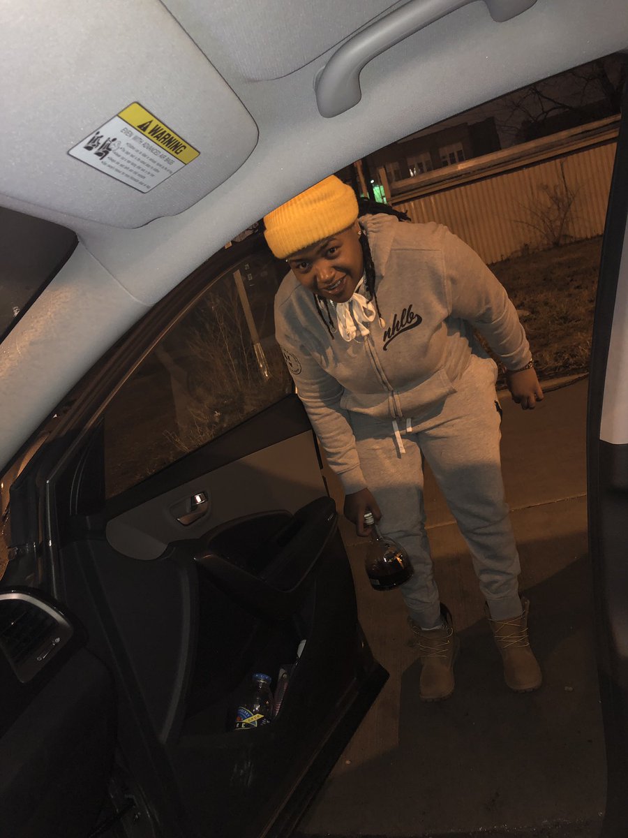 NHLB18's tweet photo. “Ayyy Love Take This Pic📸Fo Me” #NOHOMIELEFTBEHIND https://t.co/ccBnsOQxlS