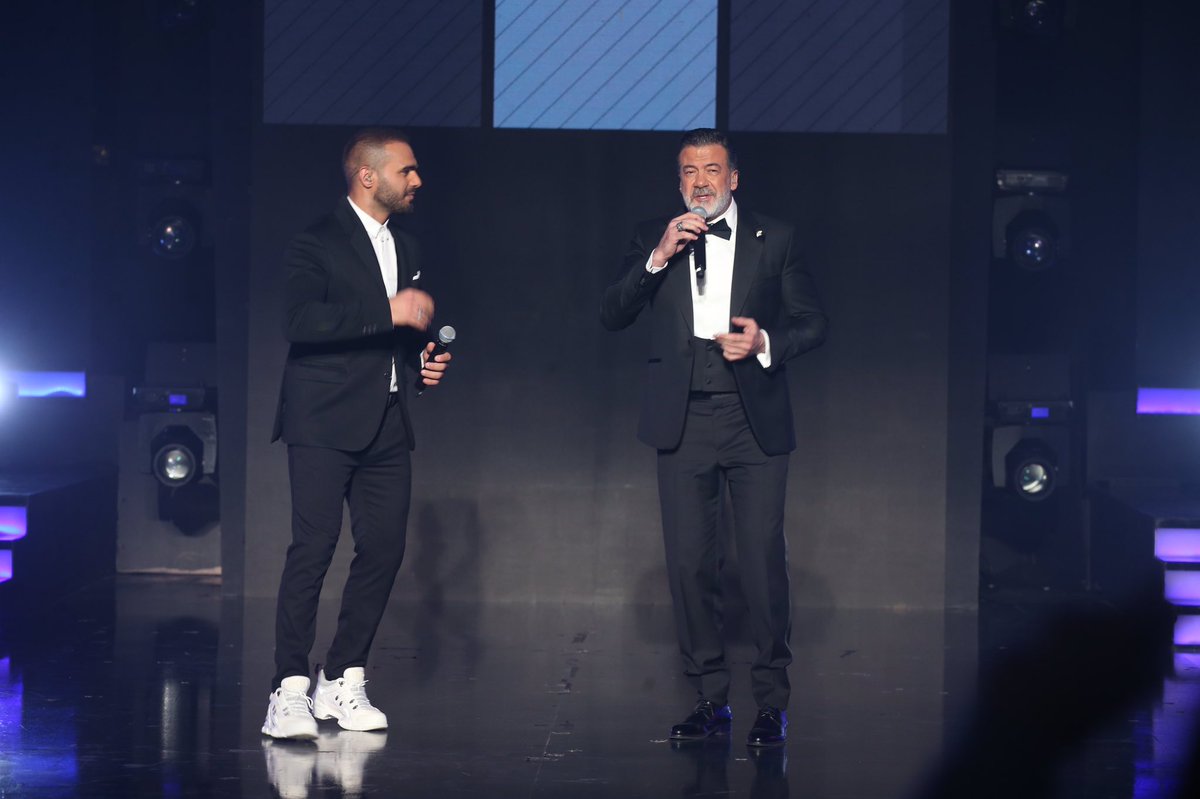 بعيداً عن المنافسة سعد، ألين وطوني اجتمعوا لمشاركة النجم جوزف عطية  باقة من اجمل اغانيه
 #ديو_المشاهير
<a href="/saadhamdan18/">saad hamdan</a> <a href="/AlineBroummana/">Aline Broummana</a> <a href="/Tony_Baroud/">Tony Baroud</a> <a href="/josephattieh/">Joseph Attieh</a>