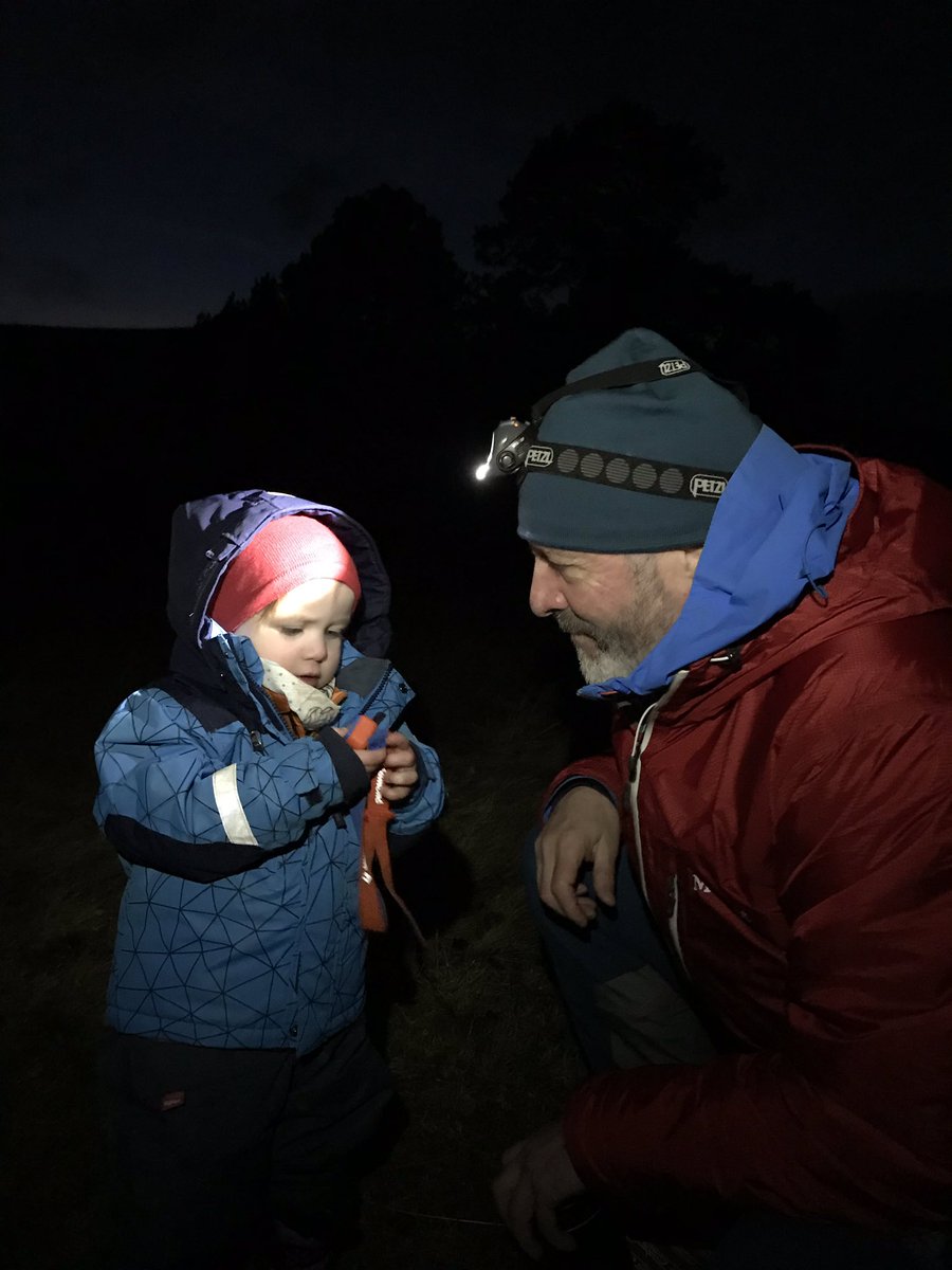 tabamountains's tweet photo. Due to the lack of snow and warm forecast we decided to head up to Ruigh Aiteachain and camp for the night. So with heavy bags and lots of smiles we took Lyra for her first wildcamp. The stars where out and it was lovely! 🏕 ⛰ 🌲 @coldclimbs @MtnTrngScotland https://t.co/h3k8PufOEH