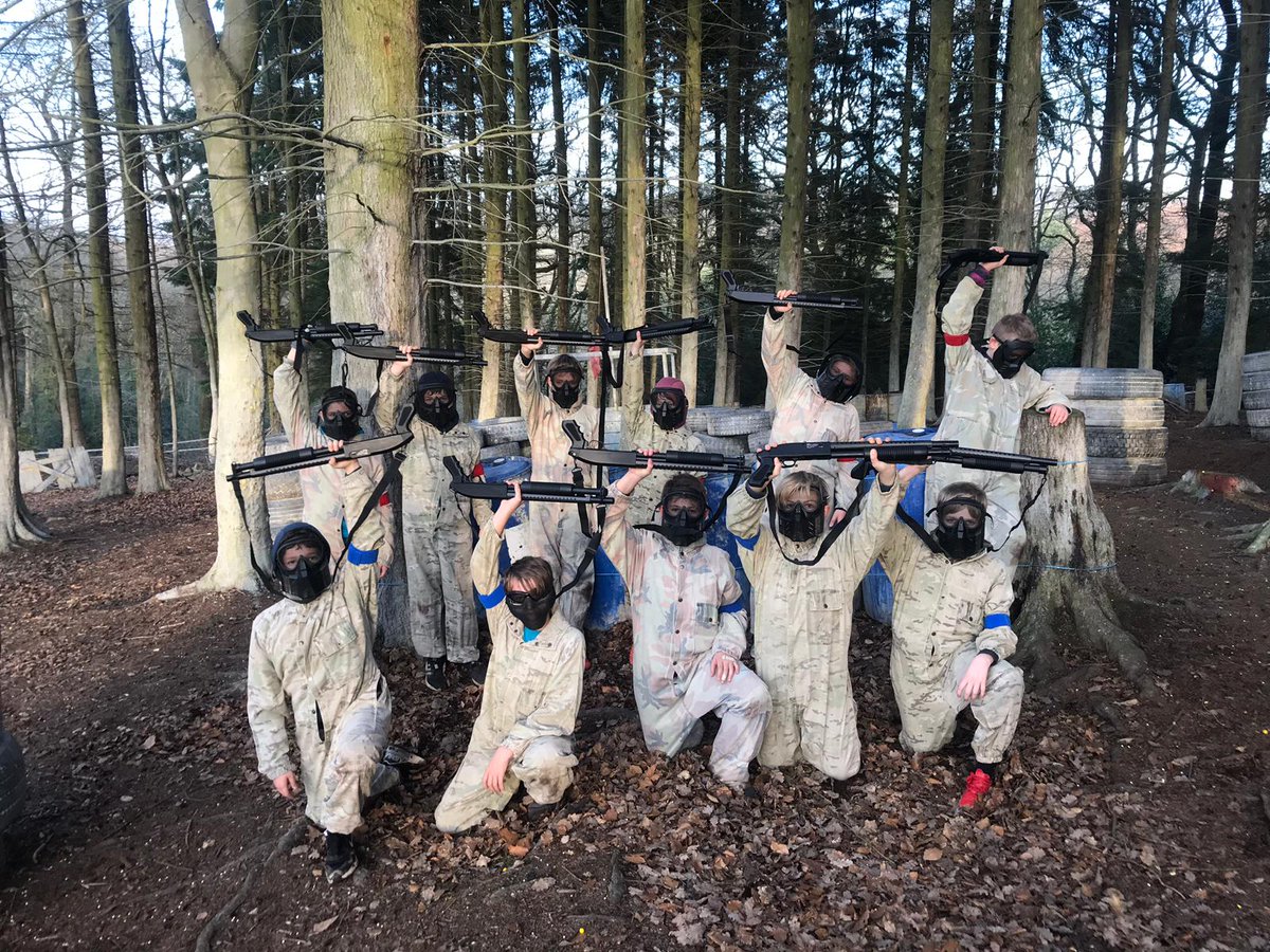PaintballDevon's tweet photo. What an awesome day marshaling our first junior Airsoft game with our new pump action shotguns! See you guys again soon...🔫
#juniorairsoft #airsoft #airsoftsunday #pumpguns #shotgun #skirmishdevon #stokewoods #exeter #activitycentre https://t.co/QfoldDQID0