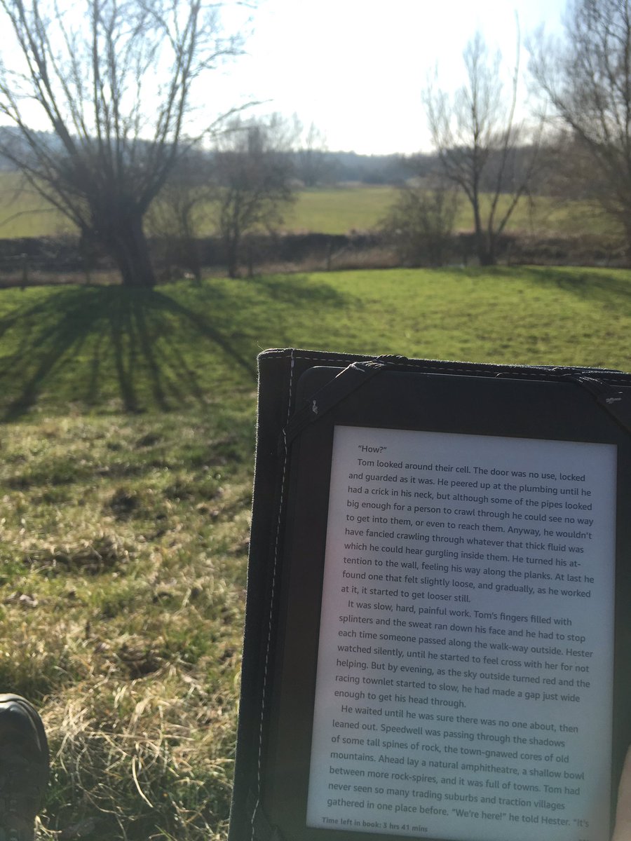 Pretending that it isn’t back to work tomorrow...at least I got some sunshine. #mockspring #climatechange #viewfromabook #whatimreading