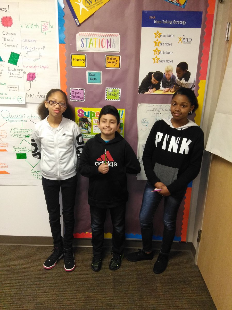 TraciSilvertho7's tweet photo. Congratulations to my students who won Character of the month!  Y'all making teaching worth it! https://t.co/wsa1tJ1NzU