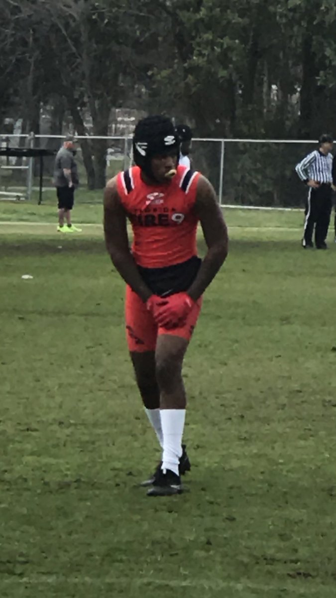PalmBeach7on7's tweet photo. @coachmarroquin @_18flavorz @PBFireFootball @coachmarroquin #TheBigTarget #Monster #FloridaFire #TheWest https://t.co/vCuqY5HJHd