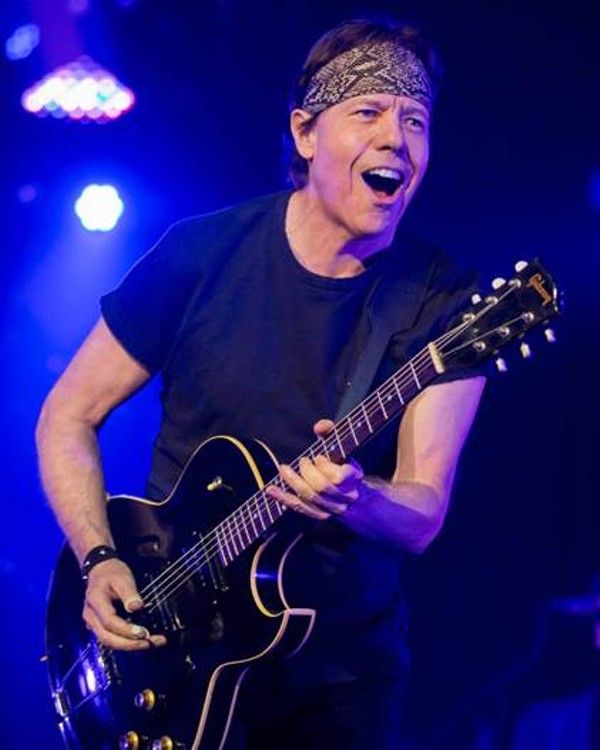 Happy birthday to and leader of the Destroyers George Thorogood! 