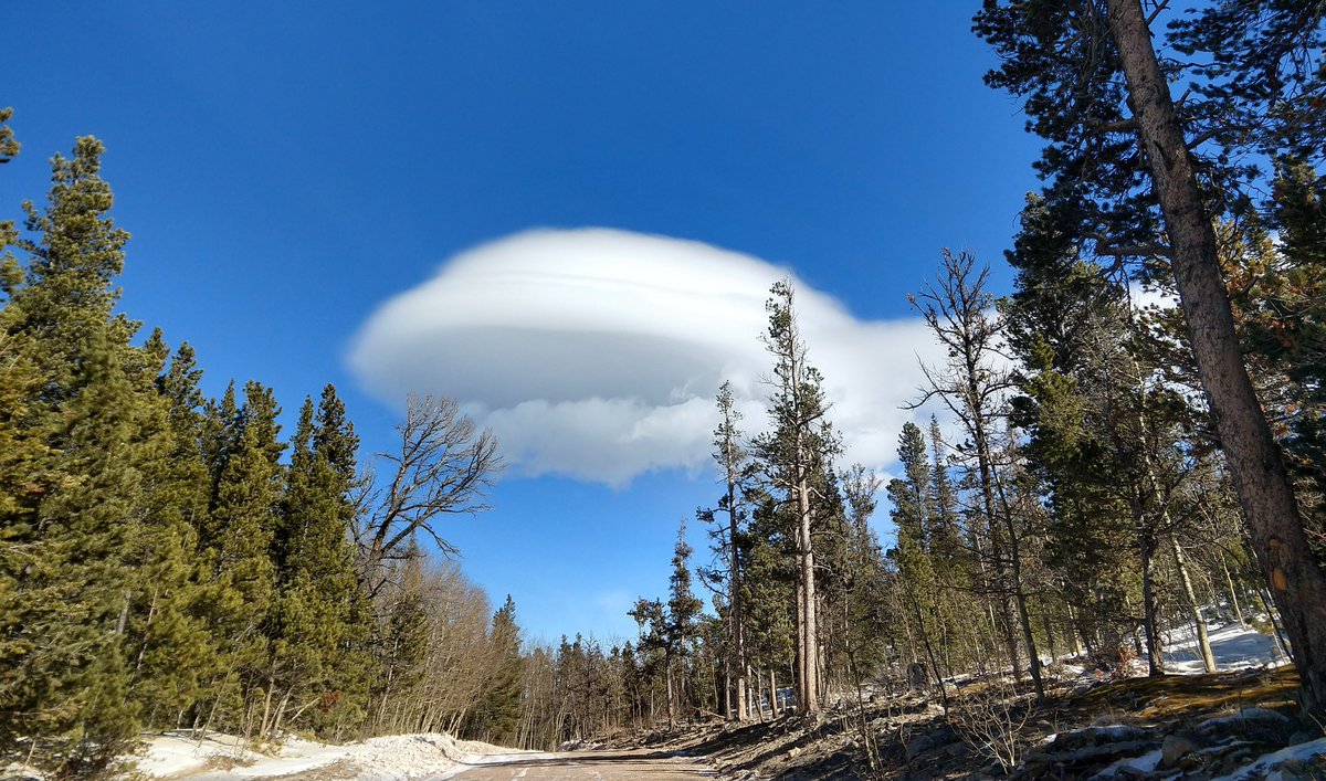 Lenticular cloud this afternoon in Ward, Colorado #stormhour #lenticularcloud #Colorado