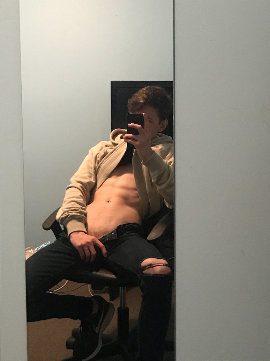 FRNDSlikes's tweet photo. ∫· 🔞𝘓𝘦𝘵'𝘴 𝘭𝘦𝘢𝘷𝘦 𝘰𝘶𝘳 𝘣𝘰𝘥𝘪𝘦𝘴 𝘱𝘢𝘴𝘵𝘦𝘥
𝘢𝘯𝘥 𝘮𝘢𝘬𝘦 𝘳𝘰𝘰𝘮 𝘧𝘰𝘳 𝘢𝘭𝘭 𝘰𝘶𝘳 𝘧𝘢𝘯𝘵𝘢𝘴𝘪𝘦𝘴. #ss
#seductivesunday #youngversion https://t.co/iwM6BVcp5K