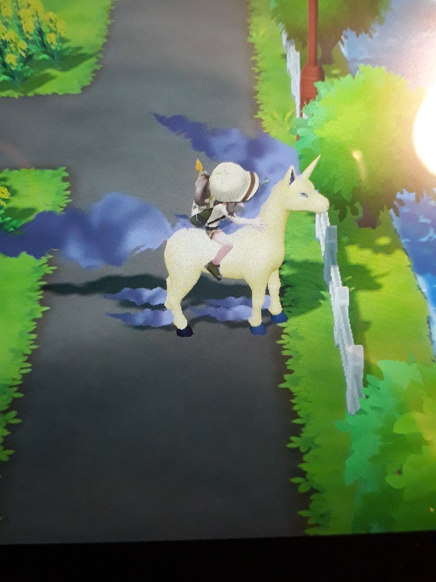 scherylsmith's tweet photo. I feel the hype and the shiny luck today!
Shiny latias on PoGo and my first ever full odds shiny, a Rapidash on Let's Go! #pokemon #shiny https://t.co/qYnN3vleYv
