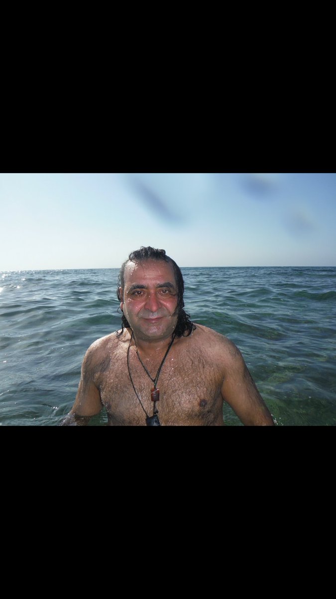 نامي على صدري ك رعشة الماء حين يناغيها المطر  )))انا شهد الوديان