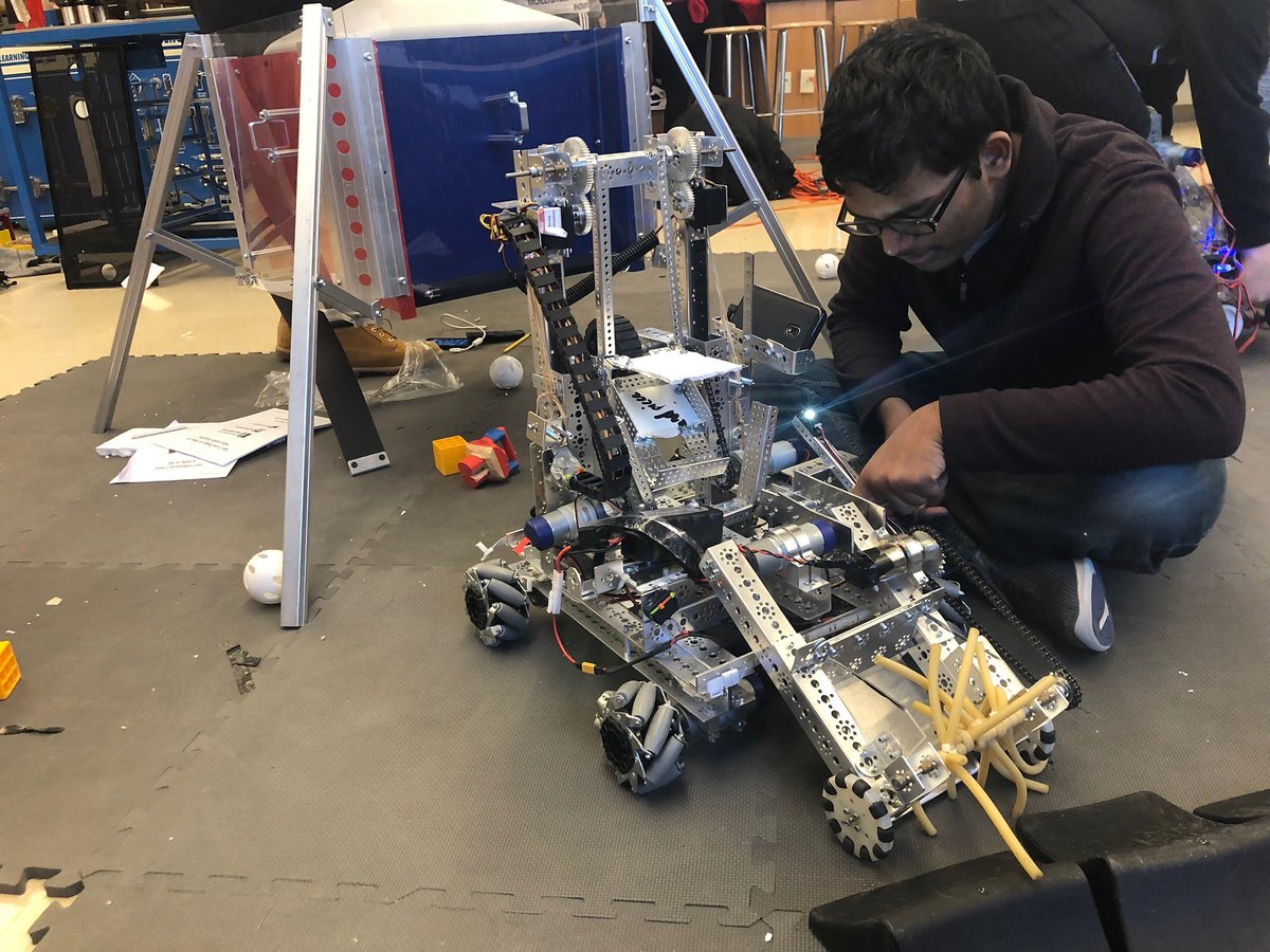 raidersofthearc's tweet photo. still tinkering with bot https://t.co/1Ewp03O0le