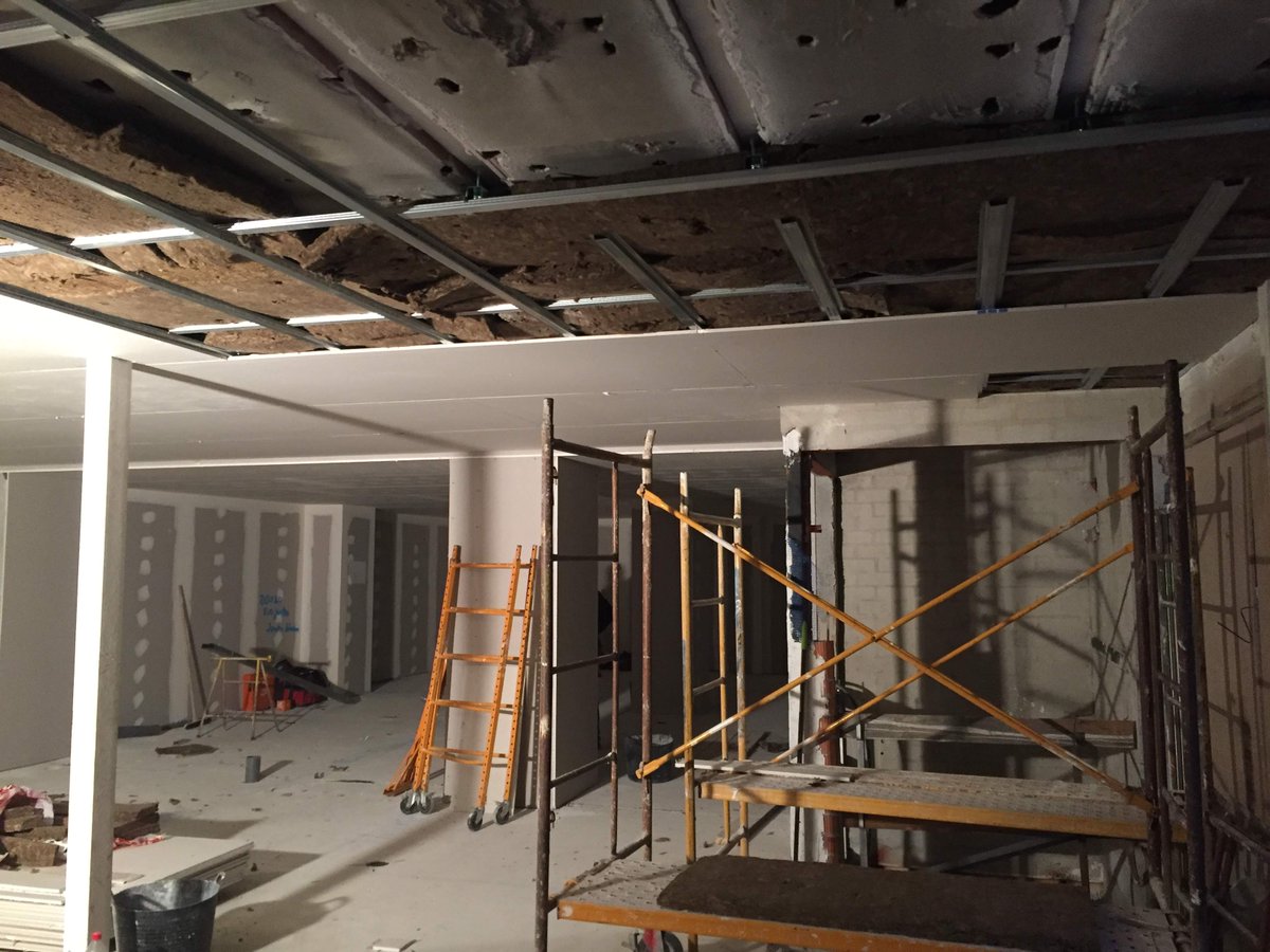 creahogar's tweet photo. Insonorización y acondicionamiento de local comercial para restaurante de comida rápida Burger King® en la Av. de la Libertad, 7, Murcia #Insonorizacion #Acustic #Insulation #Soundproofing #Retail #ObraSeca #DryWall #España 🇪🇸 #Pladur #Knauf #Placo #TeamCreaHogar #Calidad #Vida https://t.co/ExbqgSim4F