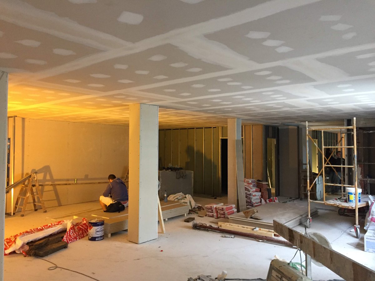 creahogar's tweet photo. Insonorización y acondicionamiento de local comercial para restaurante de comida rápida Burger King® en la Av. de la Libertad, 7, Murcia #Insonorizacion #Acustic #Insulation #Soundproofing #Retail #ObraSeca #DryWall #España 🇪🇸 #Pladur #Knauf #Placo #TeamCreaHogar #Calidad #Vida https://t.co/ExbqgSim4F