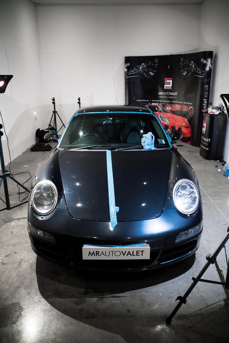MrAutoValet's tweet photo. @MrAutoValet Awesome time a round ceramic Pro @Porsche911UK @MadforDetailing @theporscheguys https://t.co/MgXBilq2Ds