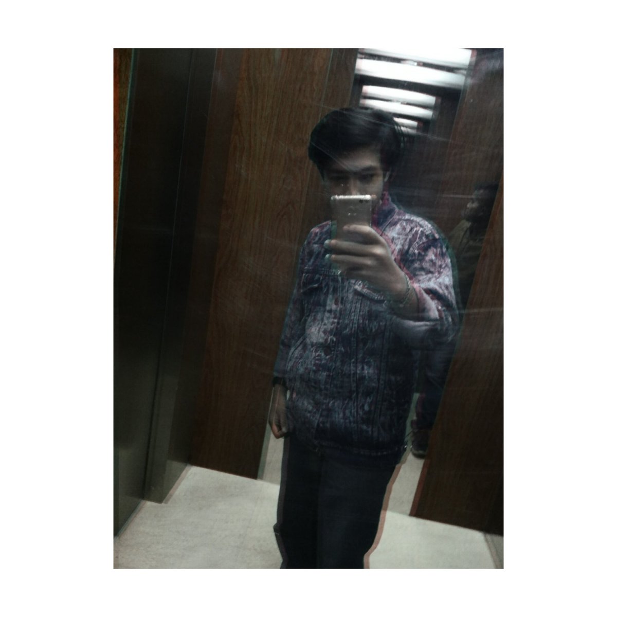 _Ferdianpanji's tweet photo. Bangunnn nak masa depanmu masih panjanggggggggg https://t.co/jYOn3zxP5X