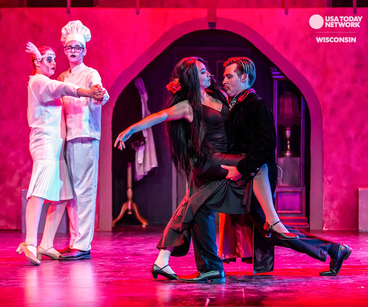 lcp_scottash's tweet photo. Photos: Mukwonago High School drama presents The Addams Family Musical https://t.co/K35IFnLvv7 @MASDMFAB @MASDSCHOOLS @MuktwnMusicCafe @mukgreenwaldpac @Mukwonago @MukwonagoHS @PVMS_Mustangs https://t.co/0EvIhJoQKv