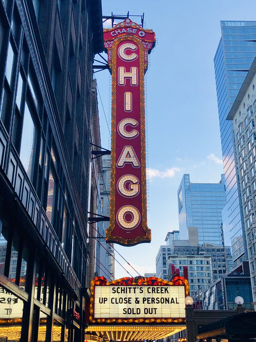 AshleyBillig's tweet image. Ready to #foldinthecheese @SchittsCreek