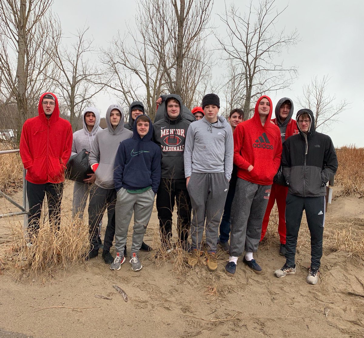 noah (@noahgladish_) on Twitter photo Helping out the community by cleaning up headlands beach #Angles #ChopWoodCarryWater <a href="/MHSCoachWilcox/">Coach Wilcox</a> <a href="/CoachTriv/">Coach Triv</a> Helping out the community by cleaning up headlands beach #Angles #ChopWoodCarryWater <a href="/MHSCoachWilcox/">Coach Wilcox</a> <a href="/CoachTriv/">Coach Triv</a>