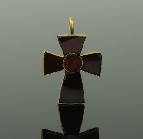 Antiquities_1's tweet image. ANGLO SAXON GOLD CROSS PENDANT WITH GARNETS - CIRCA 6th/7th Century ad
.
USE CODE 700 FOR 15% OFF ENTIRE ORDER ON ALL ITEMS AT TrinityAntiques.co.uk | (LINK IN BIO)
.
#antique #antiques #antiquities #gold #silver #jewellery #wearable #bronze #roman #medieval #Egypt #art