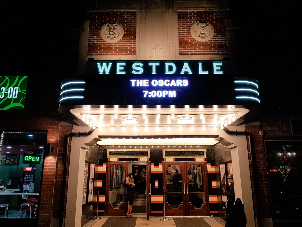 RPMoran's tweet image. Last year this night I tweeted that I hoped the @TheWestdale would do an #oscars event. @HHHamilton promptly replied that was indeed the plan, annnddd now here we are! Very fun!
#HamOnt #Oscars2019