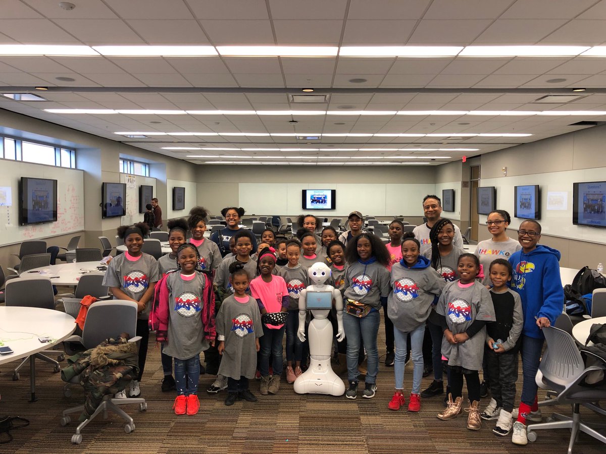 Our IHAWKe students inspired the Katherine Johnson Scholars from Wichita after <a href="/kuengineering/">KU Engineering</a> Expo #BlackHistoryMonth #KUEST <a href="/KUnews/">KU News Service</a> <a href="/Halliburton/">Halliburton</a> <a href="/exxonmobil/">ExxonMobil</a>