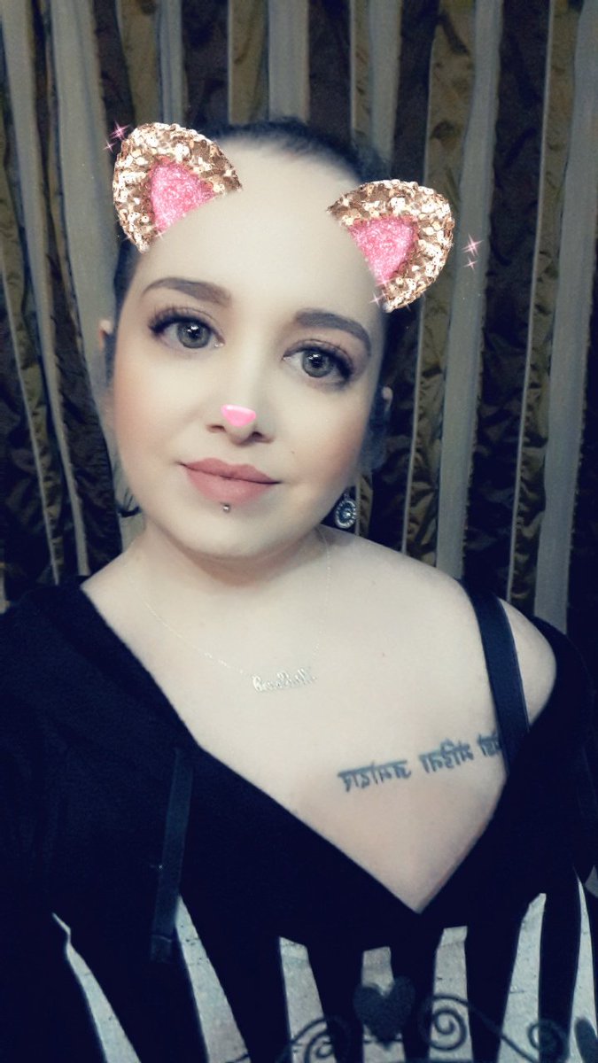 Marita_Mia's tweet photo. #MíaSoare #PlayingWithSnapchat 🔛 @Mia_Soare 👻 https://t.co/l4qQK5nShz
