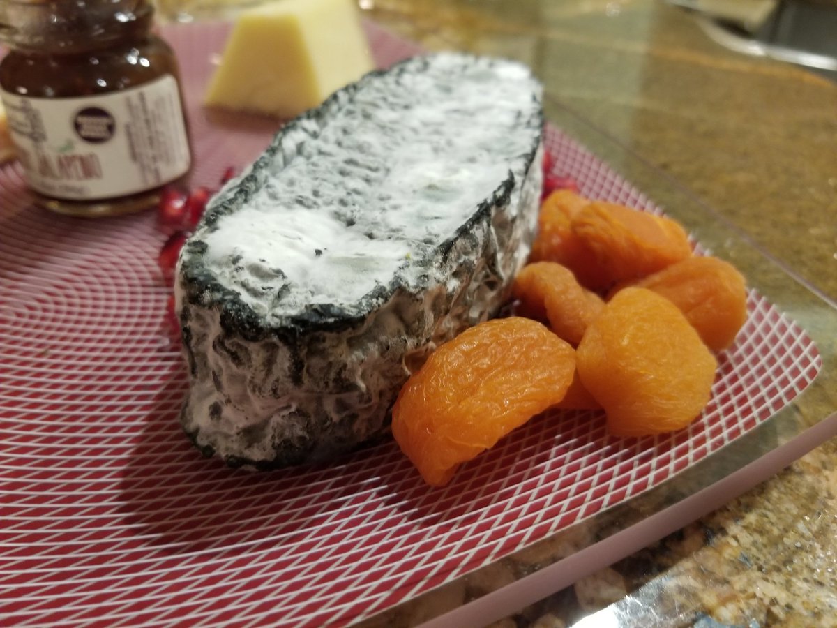 Well, I AM a trained professional...

Clockwise from top left: Tarentaise Reserve, Delice du Poitou, Muffato blue, and @ProdigalFarm Rowdy Gentleman. And accompiantments of <a href="/cloister_honey/">Cloister Honey</a> salted honey, <a href="/thejamstand/">The Jam Stand</a> Raspberry Jalepeño, and others.