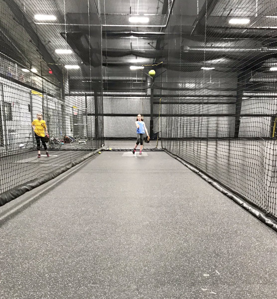 OGFPA's tweet photo. 20 of this summers Olmsted Captains working hard tonight! @LeffewFastpitch https://t.co/uQIWqgjs5n