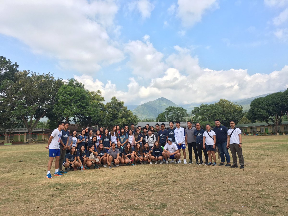 addusamahan's tweet image. LIVE | The student athletes and leaders arrive at Santa Cruz Central Elementary School for the #ProjectCHAMP