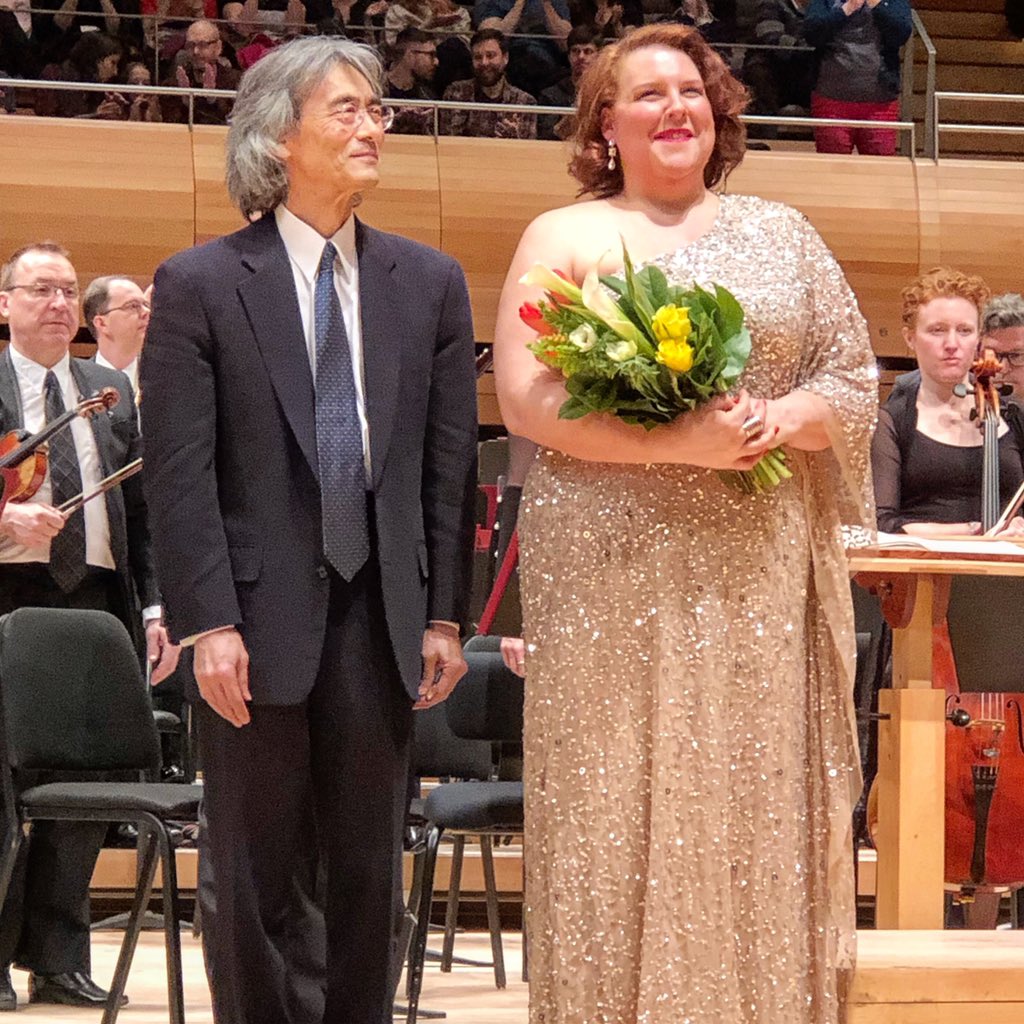 Merveilleuse, sublime #MarieNicoleLemieux!
#opera #Wesendonk #lieder #Wagner #music #classicalmusic #MaisonSymphonique #OSM @OSMconcerts #Montreal #orchestre #musique #musiqueclassique #mtlmoments #mtlevents #culture #singing #contralto #concert #operahouse #chant