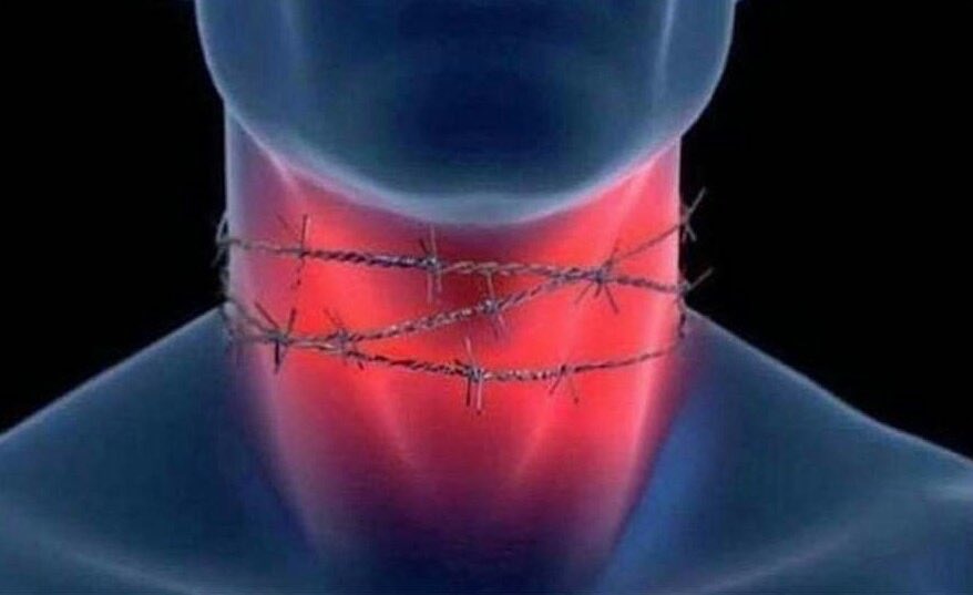 ClarissaYorke's tweet photo. eu tentando discutir sem chorar https://t.co/ALLjc4c3OD