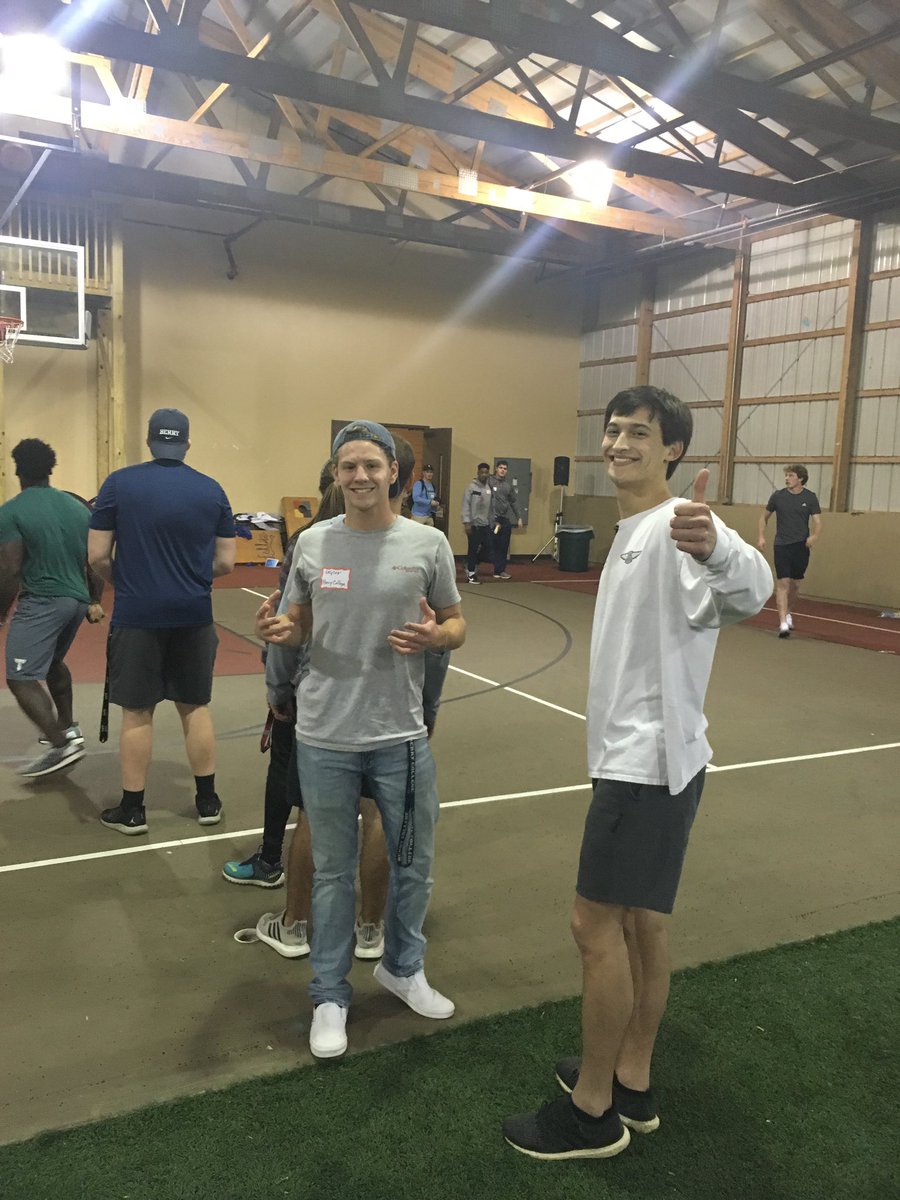 BerryCollegeCO's tweet photo. Had a great time at Spring Retreat this weekend!! We would love to hear from y’all!! What were some of your favorite memories, quotes or pics from this weekend? https://t.co/hMZ2FnzaDe