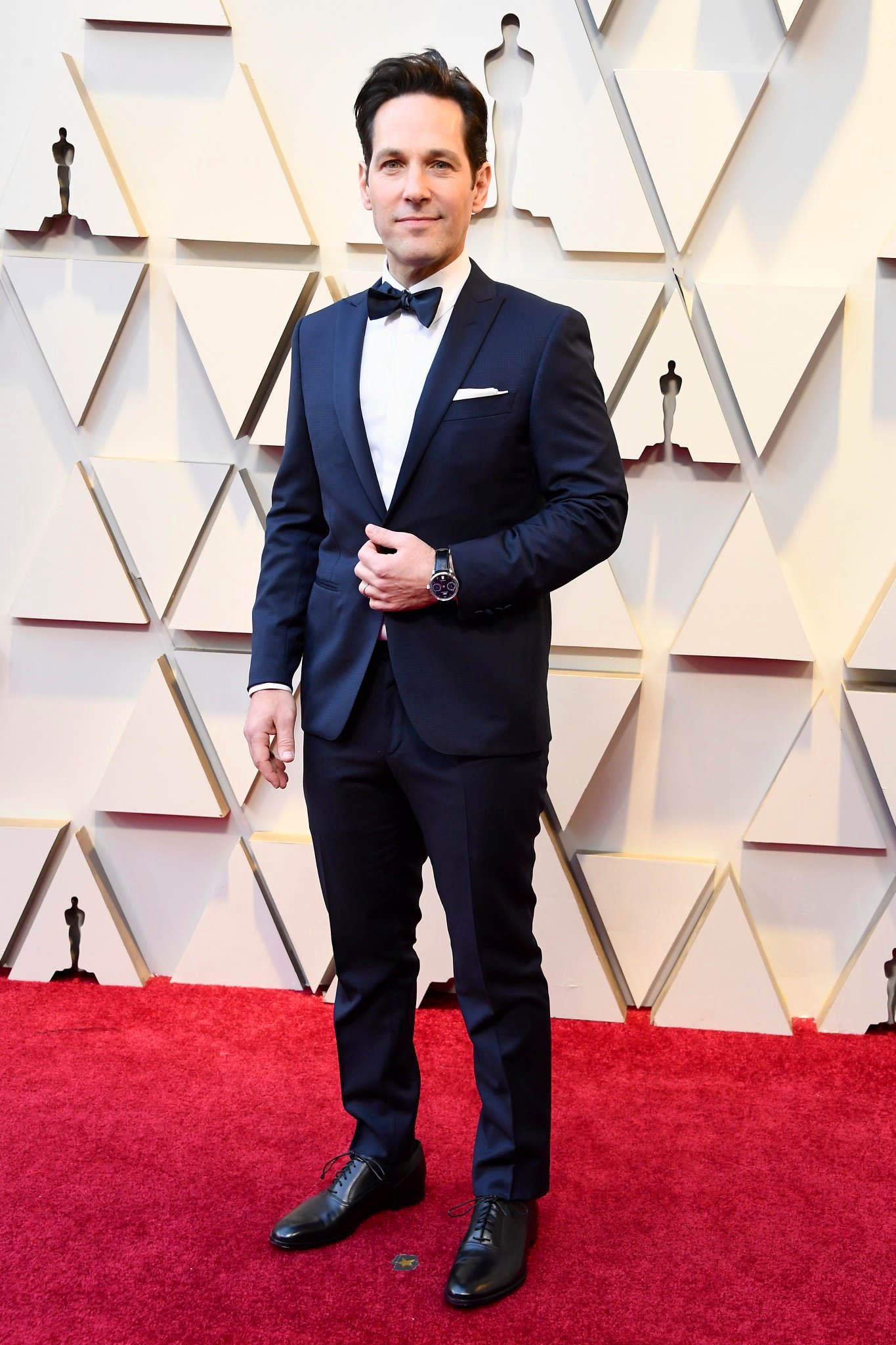 Suri inquilino espada Previously PINK》 Twitter ನಲ್ಲಿ: "#PaulRudd 🔘 #Oscars2019 🔘 Paul se decide  por un traje azul marino para posar en la alfombra roja de los Oscars.  ¡Hasta la pajarita es azul! 🤩 https://t.co/GvafelfyBA" /