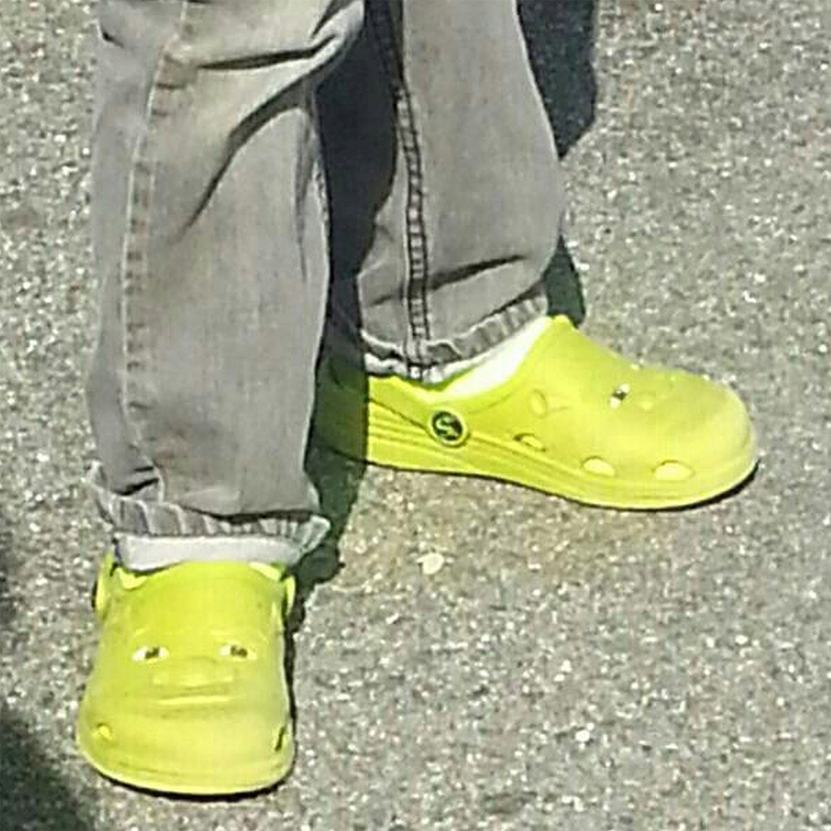 shrekcroc's tweet photo. @Crocs No
Shrek crocs is the best way doing it. Take notes. https://t.co/LiPaFpjj85