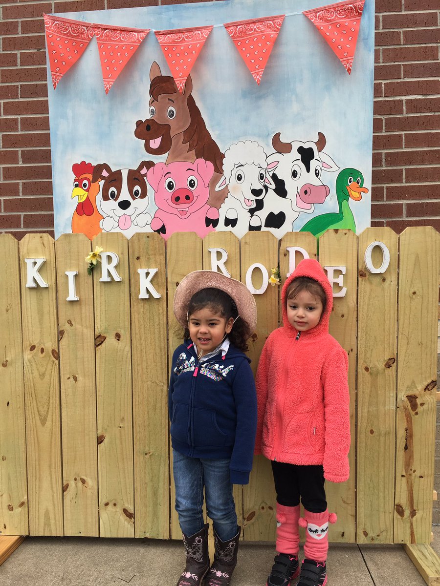 linhple's tweet photo. Pre-K at Kirk Rodeo ❤️
Friends helping each other 😍
@cherman100 @amberharry4 https://t.co/ptvB92Om4z