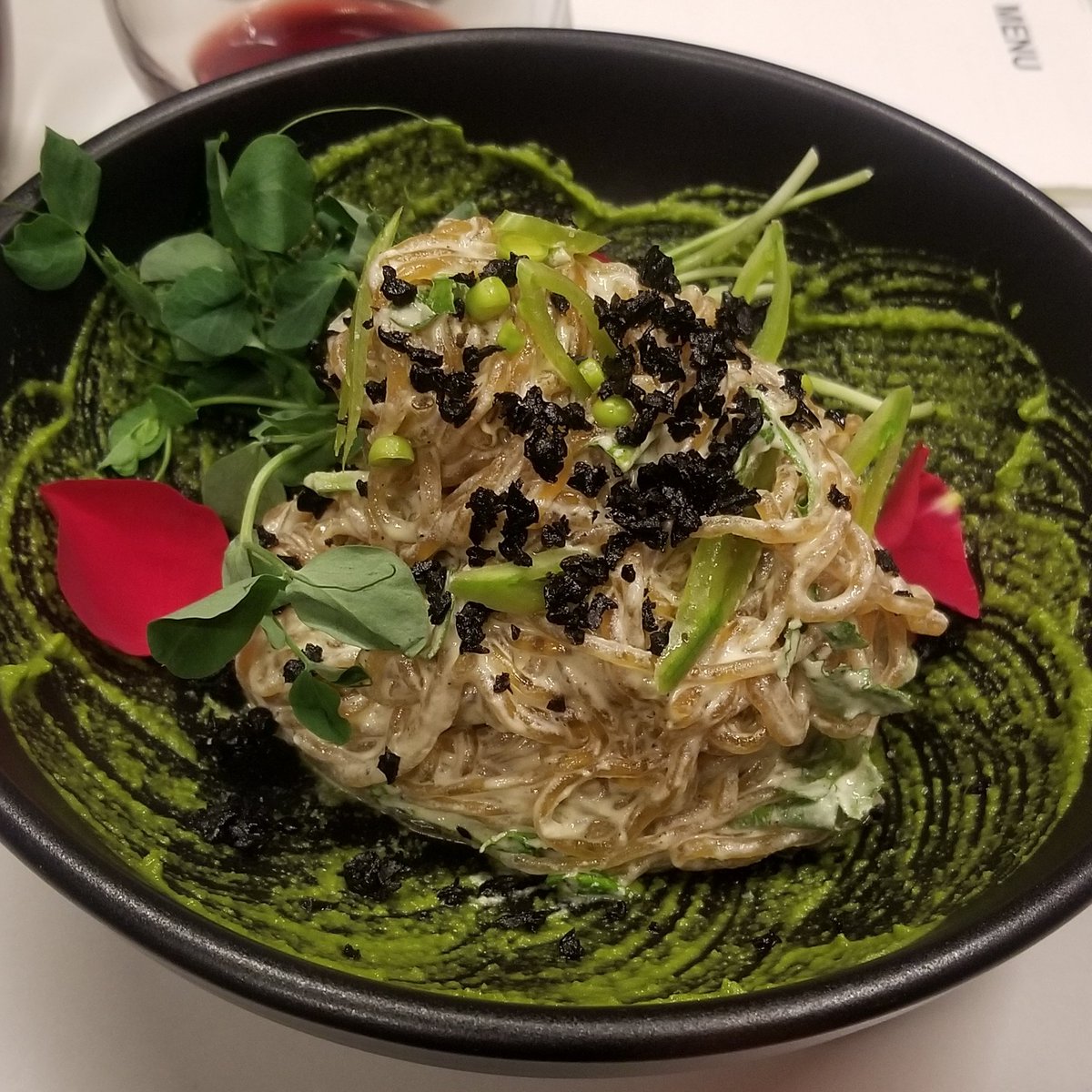 The kelp noodle cacio e pepe at <a href="/KanuCafe/">Kanu Cafe</a> is actually to die for. 😍 #yegfood #plantbased