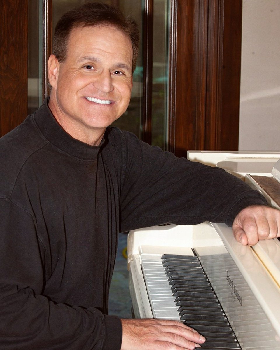 WarrenNeffJr's tweet image. Tina Lucarelli Photography 2019