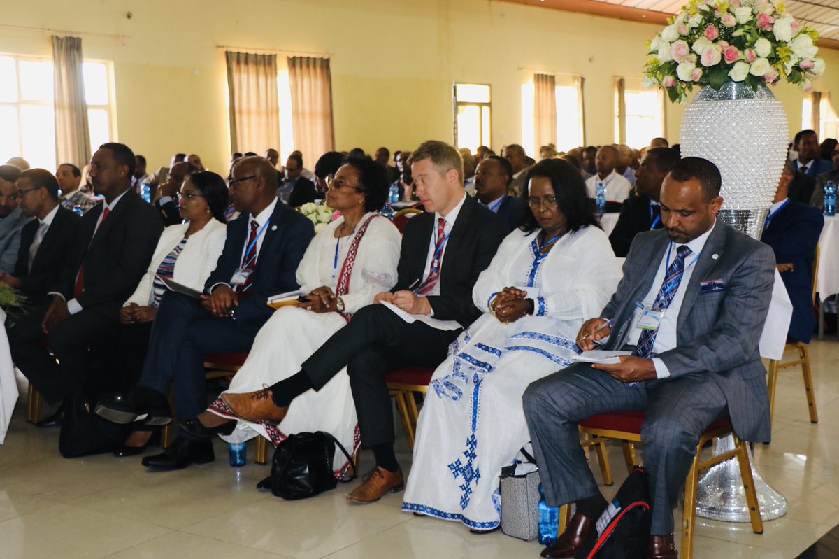 amirabiy's tweet photo. Impact of Climate Change on Public Health: Ethiopia’s challenge in the 21st Century is the theme for the 30th Ethiopian Public Health Association Annual Conference happening now in Adama city. https://t.co/myIWrla4R7