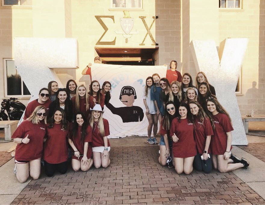 Day 1 of Sigma Chi Derby Days!! Continue to fav and rt this for the chance to earn money for our philanthropy !! We got this! #TAMUDerbyDaysPiPhi #GoPiPhi