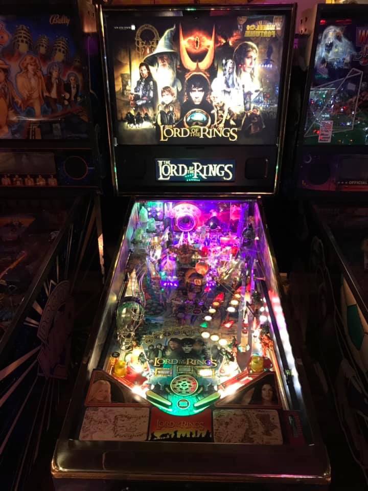 It’s Sunday, it’s late, but if you can see this... then you better set your alarm clock! Tomorrow on WFXR between 6am-8am we will be flipping our latest acquisition: A gob-smackingly beautiful Lord Of The Rings pinball machine!

Sweet dreams, hobbits!