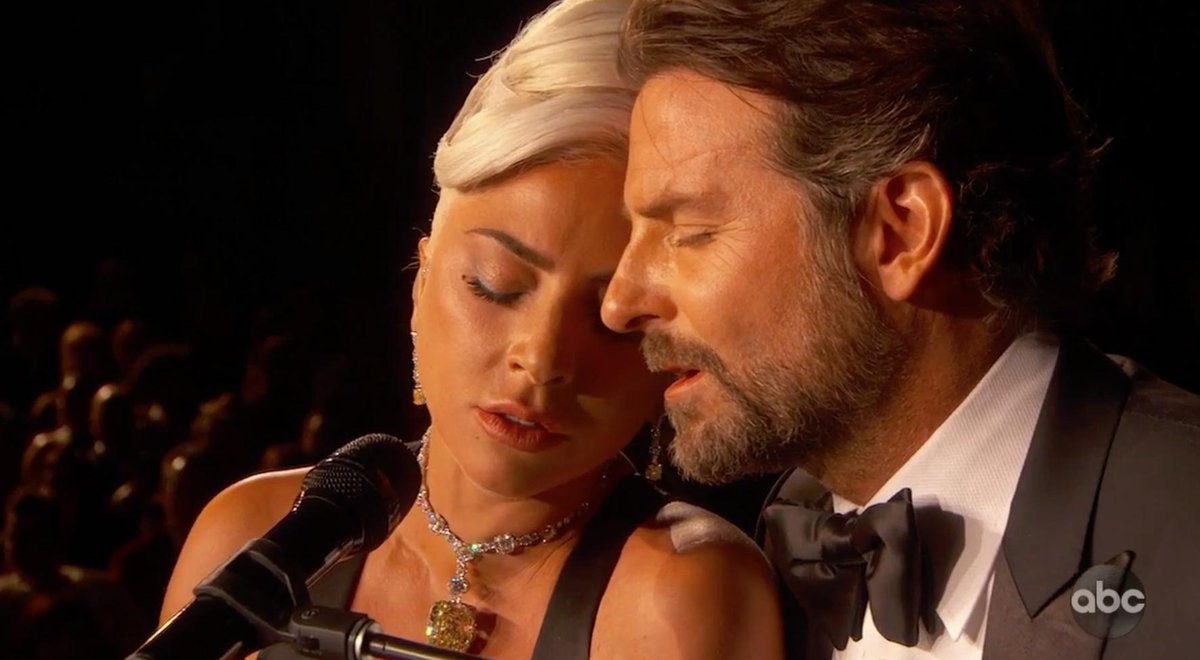 vulture's tweet photo. i live here #Oscars https://t.co/FxzFCHerGL