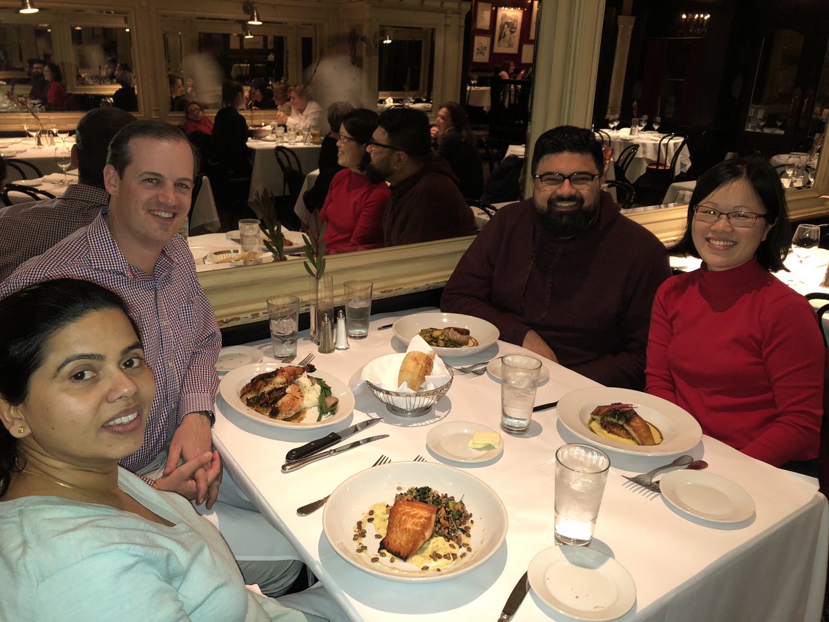 MArnold_PedPath's tweet image. He made it to Columbus! Such a great time catching up with @kmirza in real life! #NCHpath #OSUPSIG. @KBadizad @WendyFrankelMD @CArnold_GI