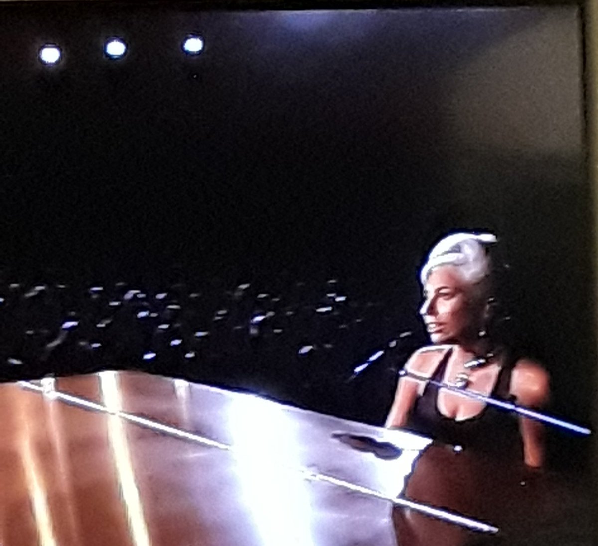 tmcarbonaro's tweet photo. @ladygaga #bradley #Oscars #Shallow best performance of the night!!!!! #amazing https://t.co/ej0yXia7tl