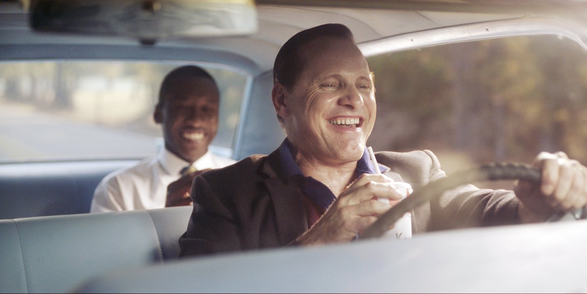 RottenTomatoes's tweet photo. #GreenBook wins Best Original Screenplay at the #Oscars

https://t.co/1Y3cjpzD4a https://t.co/KstvN8sToD