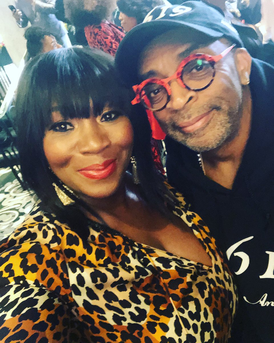 Oscar winner #SpikeLee &amp; that’s the truth RUTH!