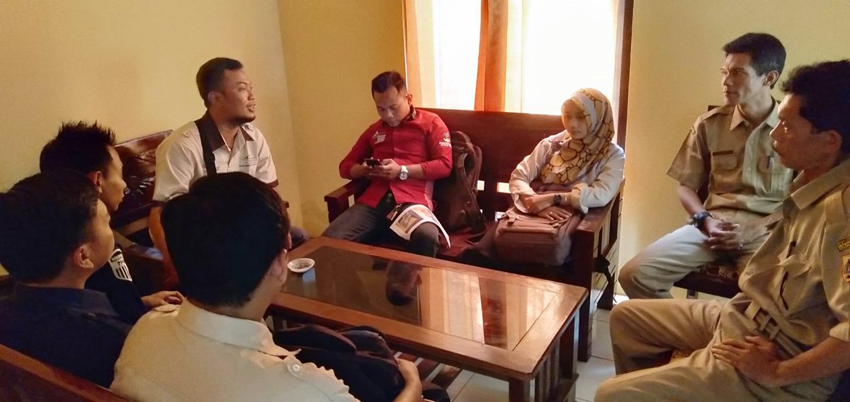 Koordinasi pendamping PKH dengan desa (sekdes&amp;kasi kesejahteraan) <a href="/dinsoskbpp_pml/">𝑿𝑹𝑷 𝗡𝗼𝘁𝗶𝗳𝗶𝗰𝗮𝘁𝗶𝗼𝗻</a> <a href="/dinsosjateng/">Dinas Sosial Provinsi Jawa Tengah</a> <a href="/puspindes/">PUSPINDES</a> <a href="/KWarungpring/">@kec warungpring</a> <a href="/GmSugiyanto/">Sugiyanto</a>